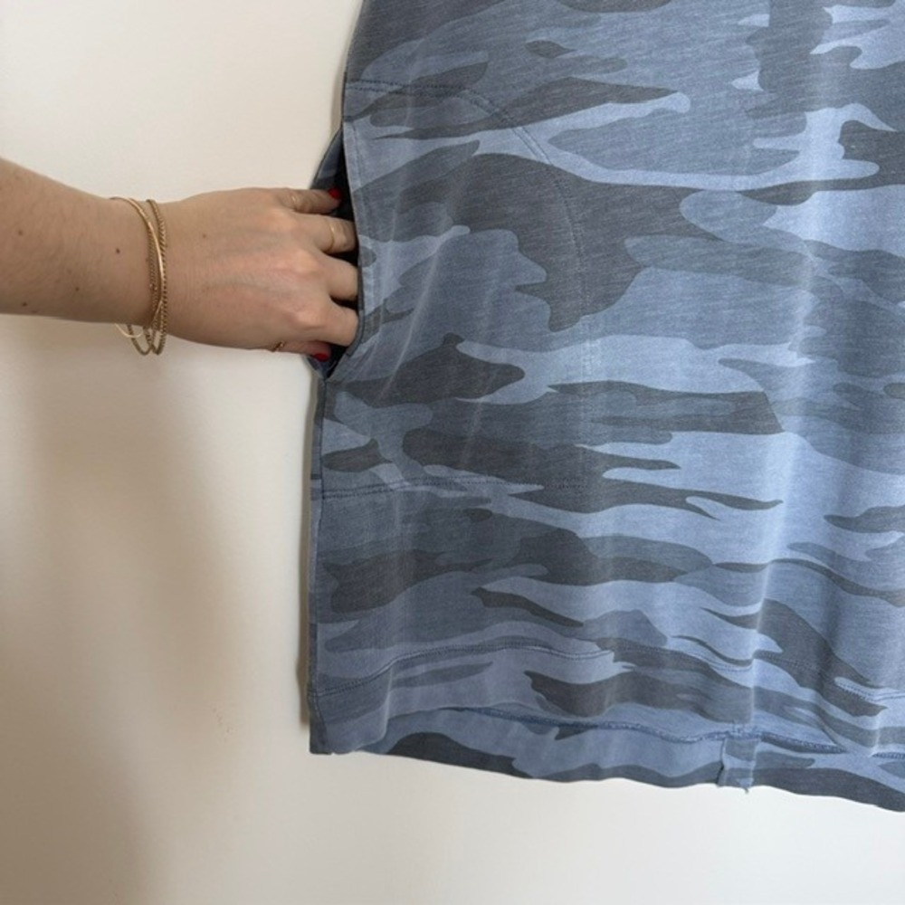 Splendid Blue Camo T-Shirt Dress with Pockets Size Large | $150 Retail - Picture 4 of 9